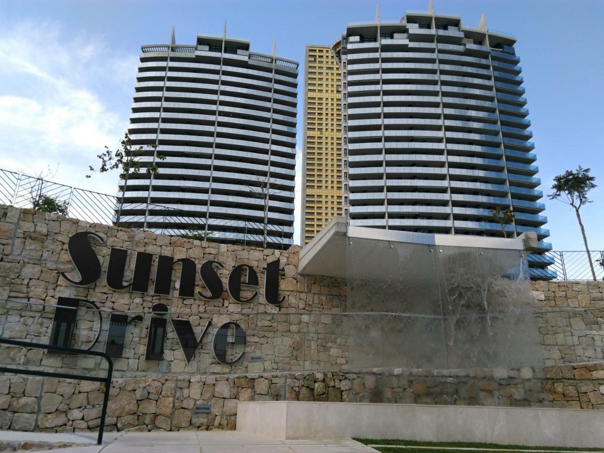 Апартаменти Sunset Drive Exclusive - Бенідорм Екстер'єр фото